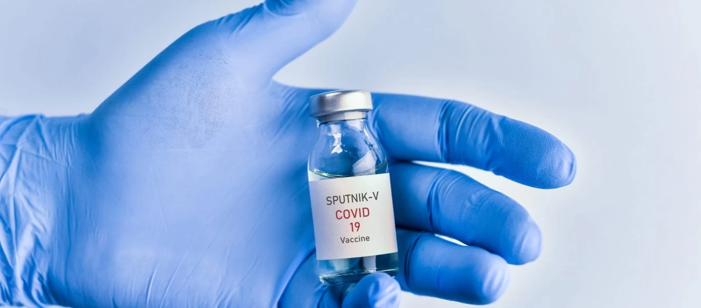 Sputnik V: Ξεκινά η παραγωγή του ρωσικού εμβολίου στη Σερβία